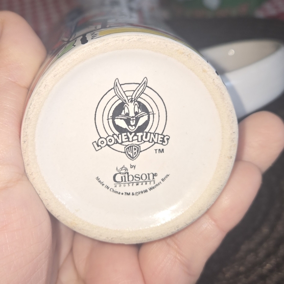 Character Themed Green and White Mug - Picture 3 of 4